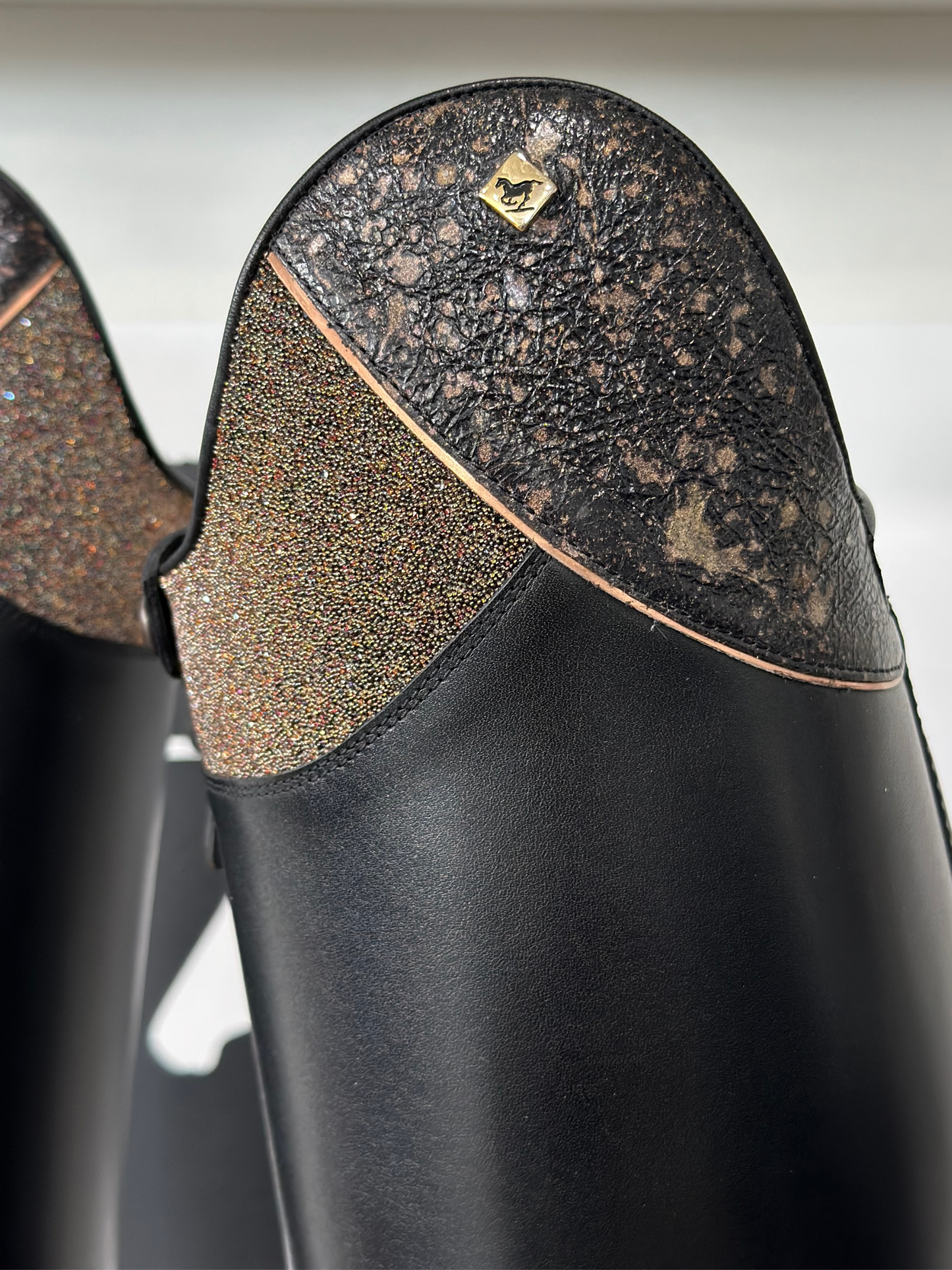 TDR's Rebecca W SCHOOLING Edition (DeNiro Bellini)