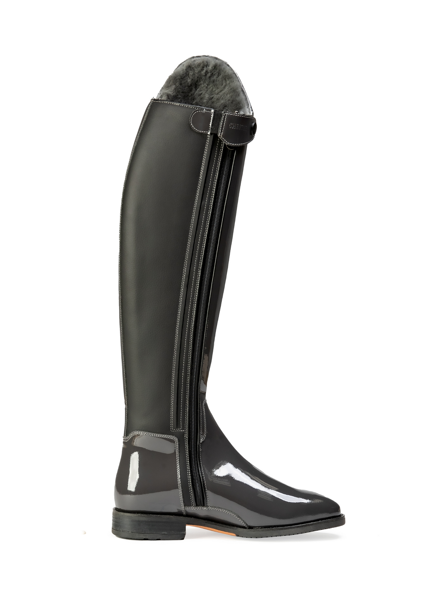 Chester Aachen (Patent Grey)