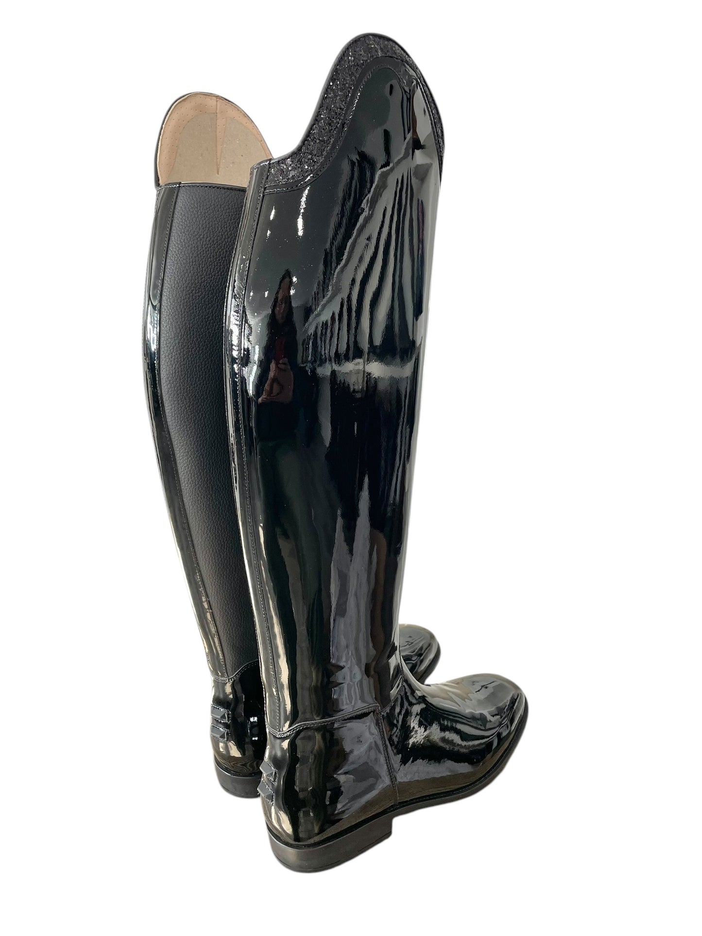 Chester Aachen - Patent Black (42/47.5/41)