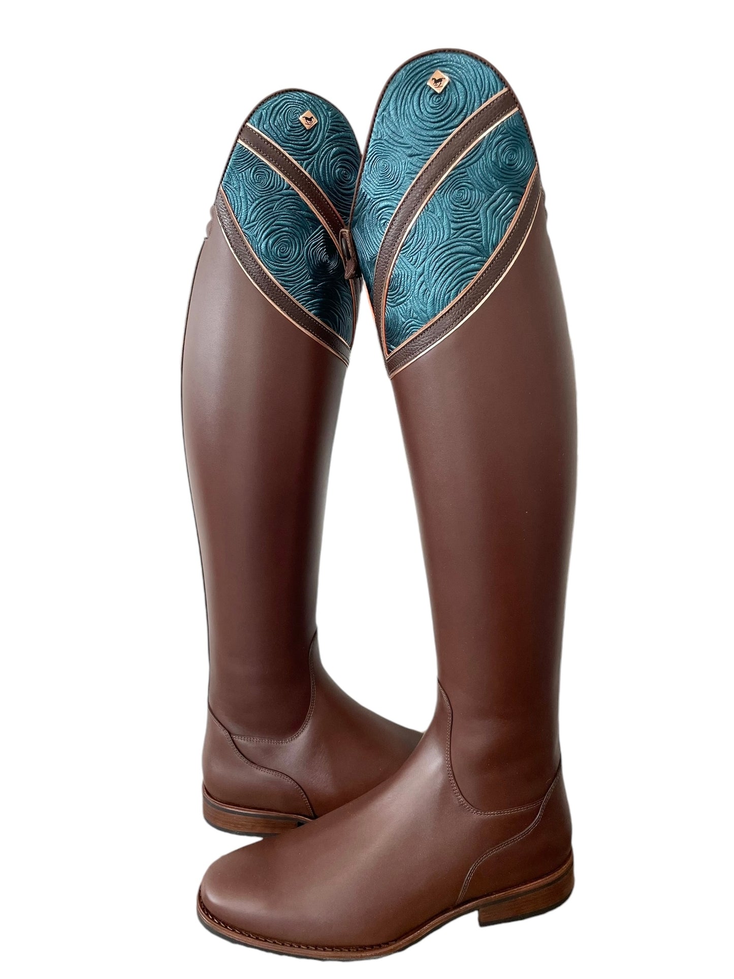 TDR's Jen T (DeNiro Bellini)