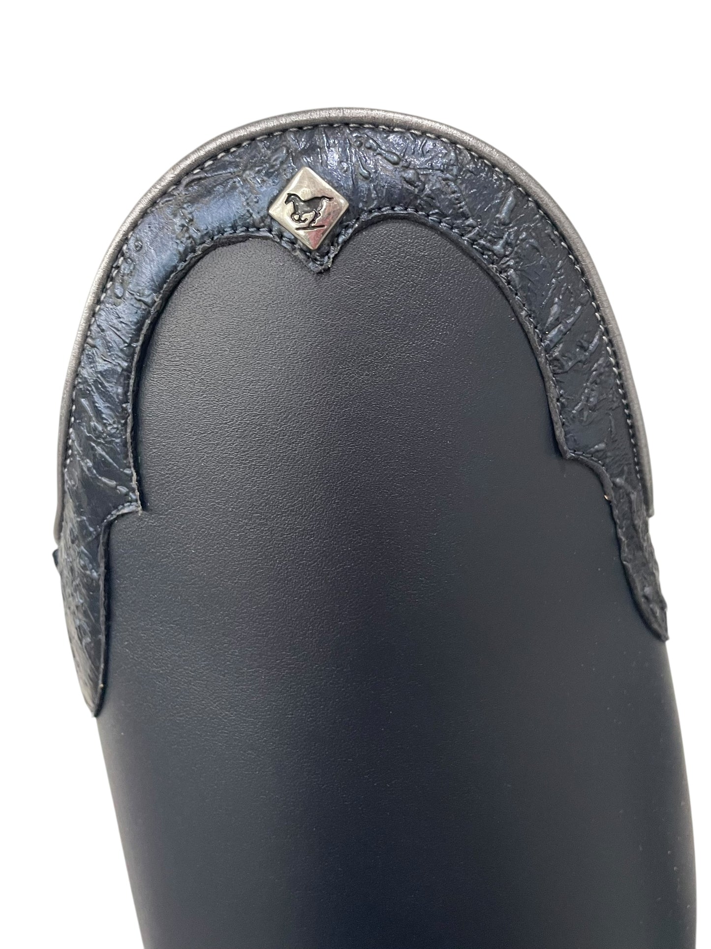 TDR's Laura S (DeNiro Bellini)