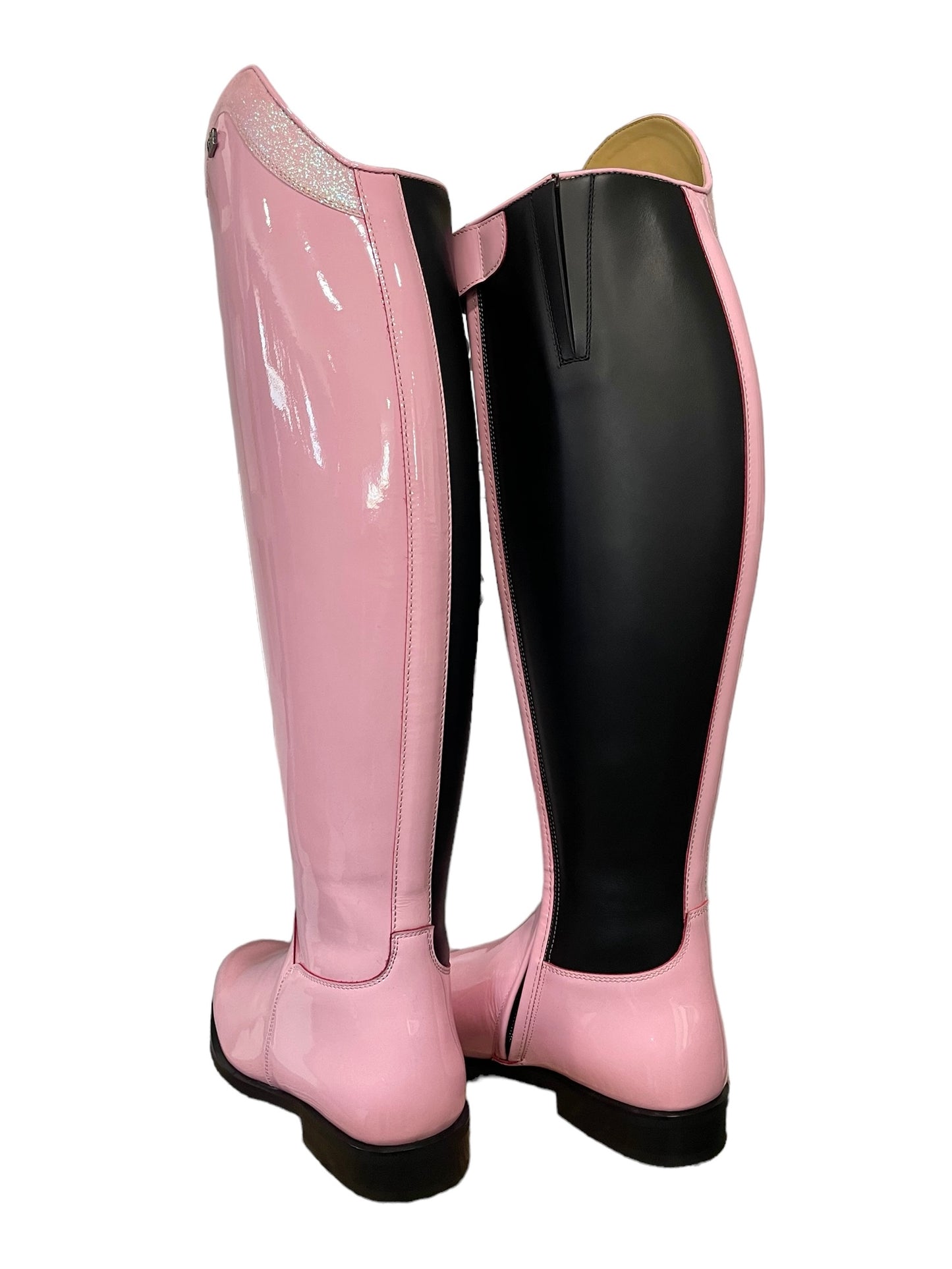 TDR's Jacqui PINK Edition (Kingsley Capri 02)