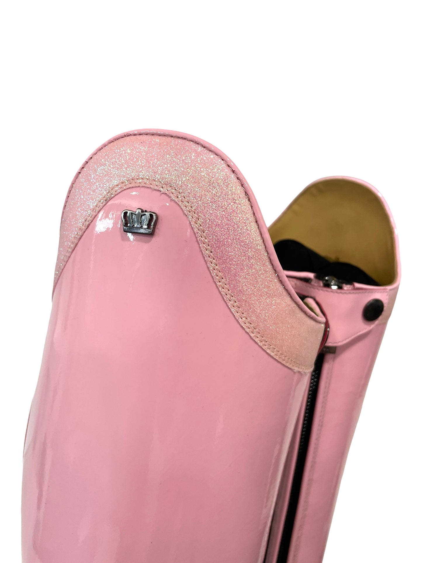 TDR's Jacqui PINK Edition (Kingsley Capri 02)
