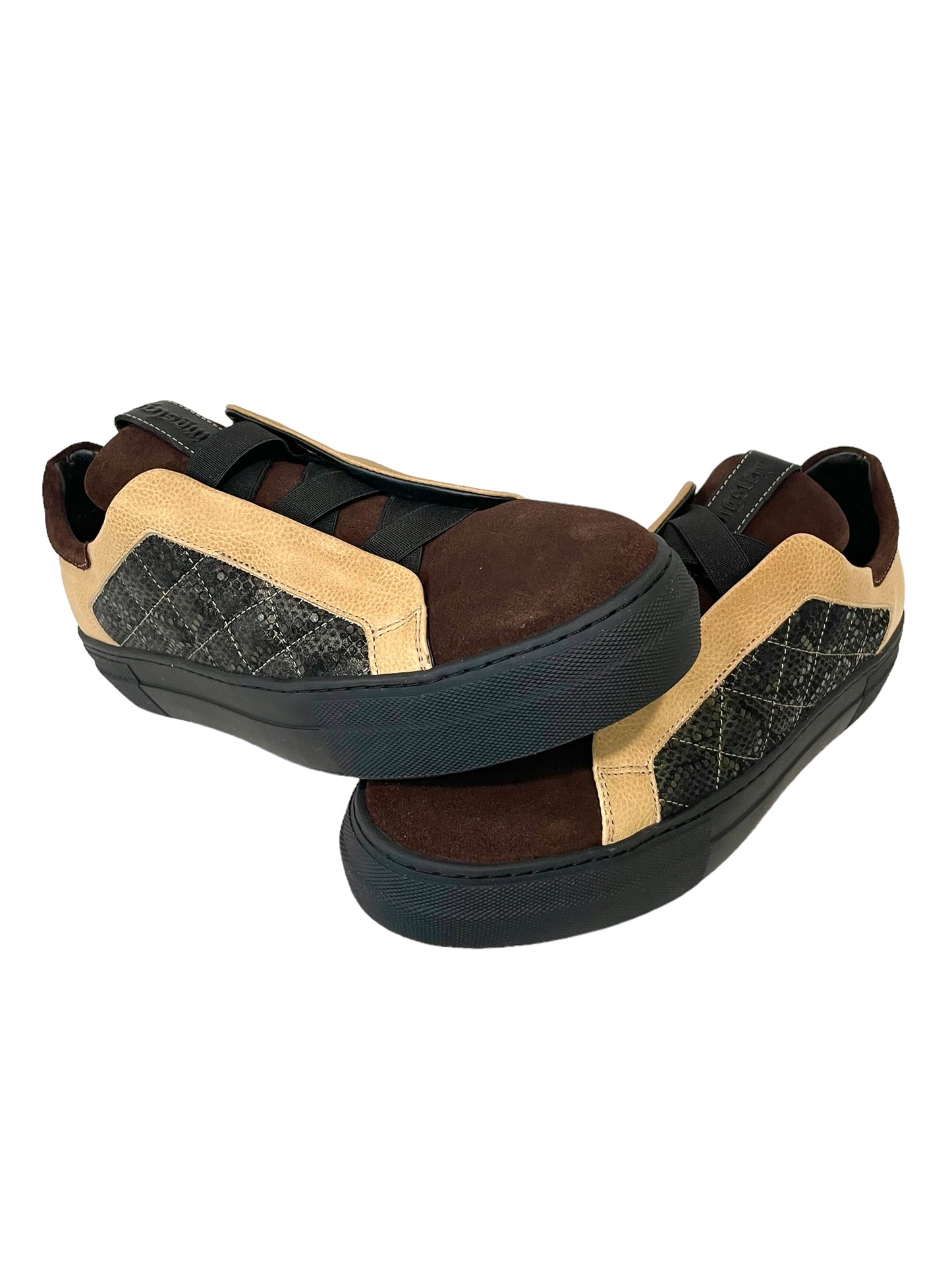 TDR's Jen T SNEAKER Edition (Kingsley Cross Sneaker)