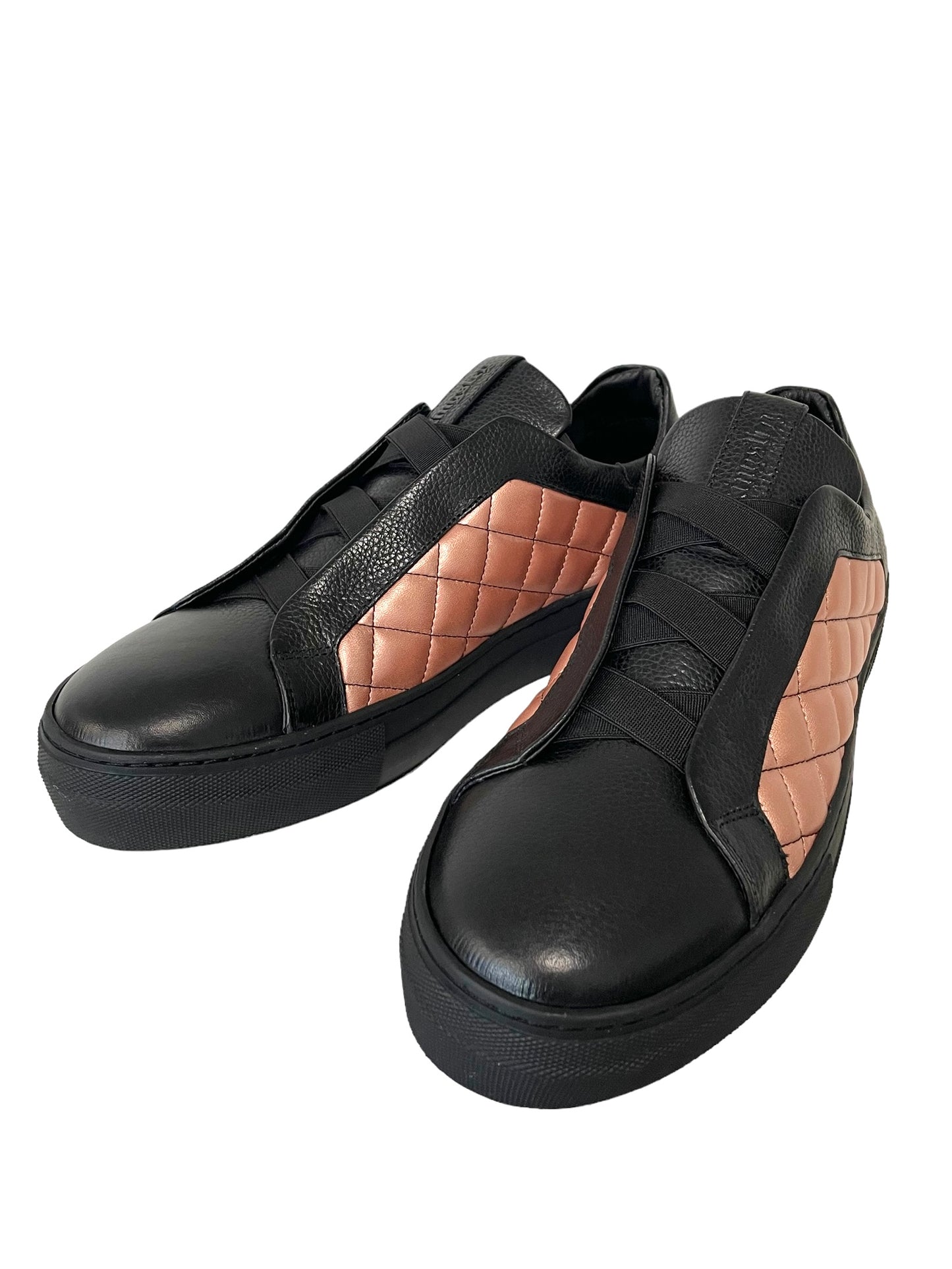 TDR's Megan C (Kingsley Cross Sneaker)