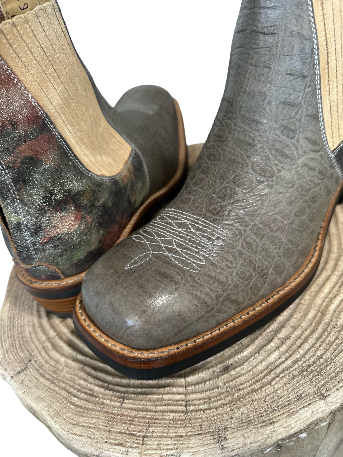 TDR's Elizabeth L SHORT BOOT Edition (Kingsley Jack)