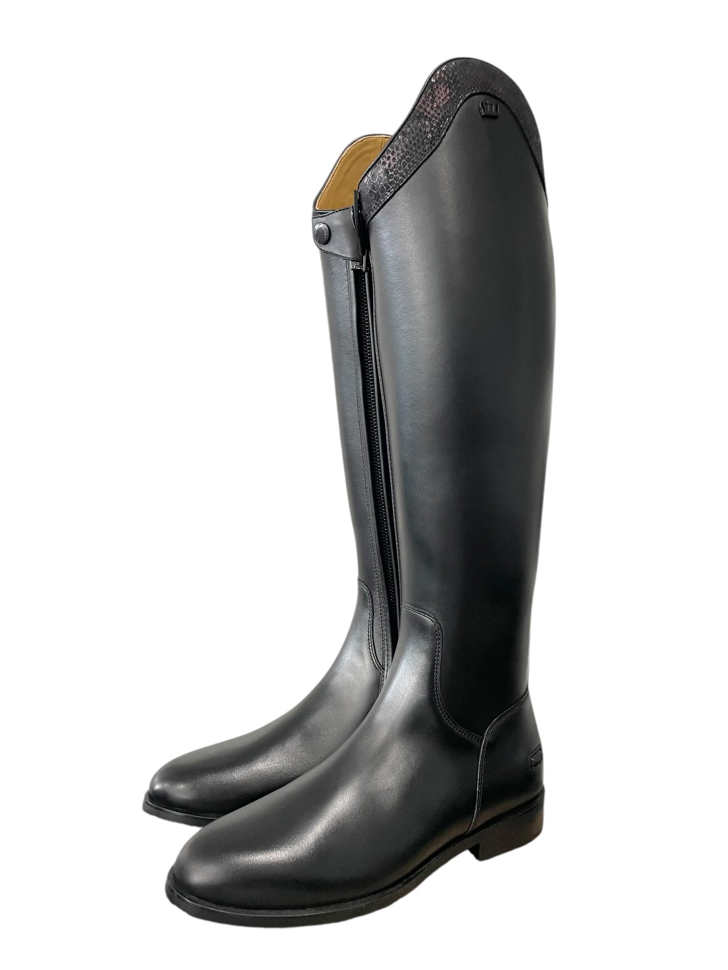 Kingsley Lexington (40/~MC/XS)