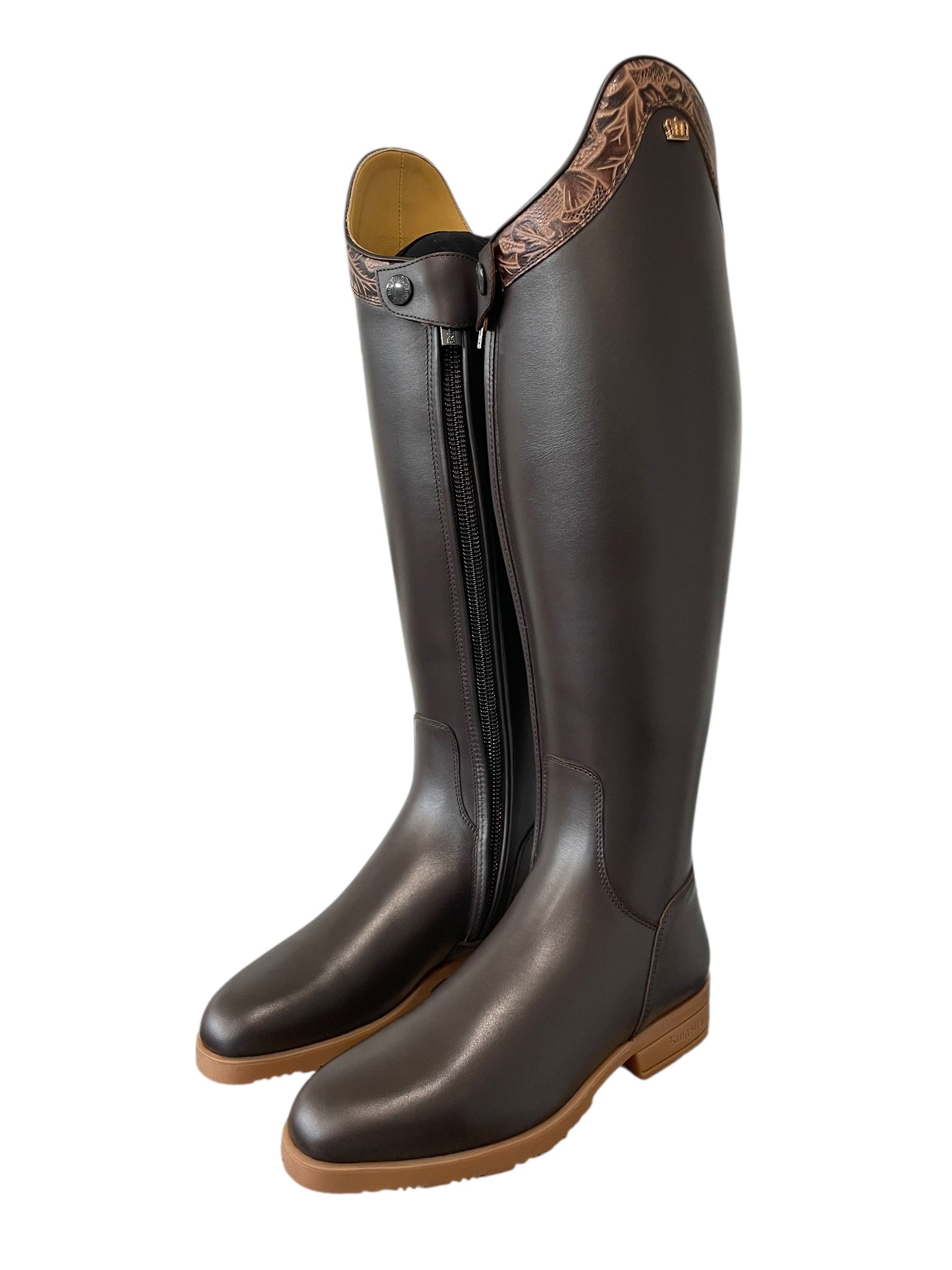 TDR's Lindsay C (Kingsley Lexington 01)