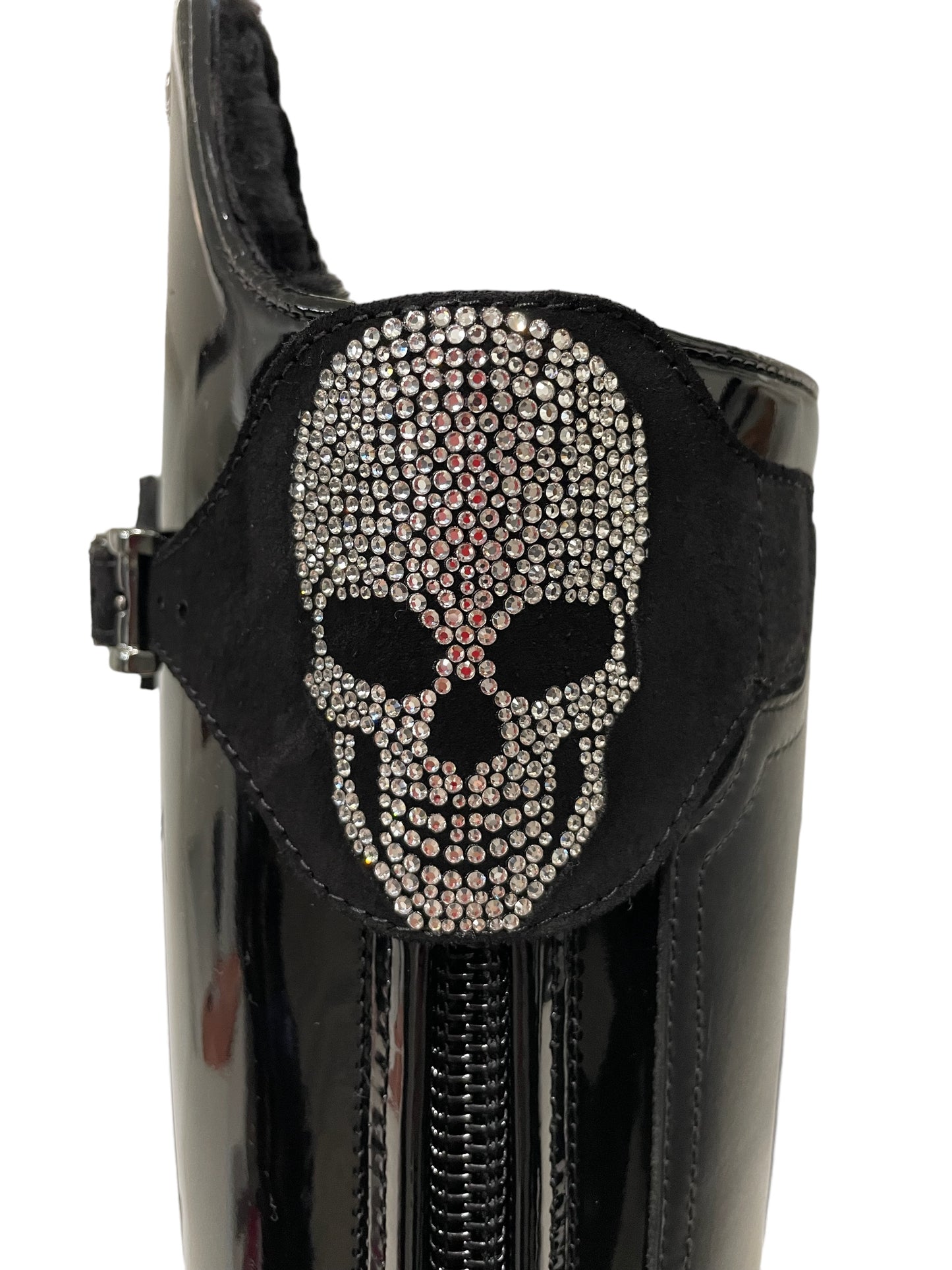 Kingsley WINTER London 01 (Roma Black with Crystal Skulls)