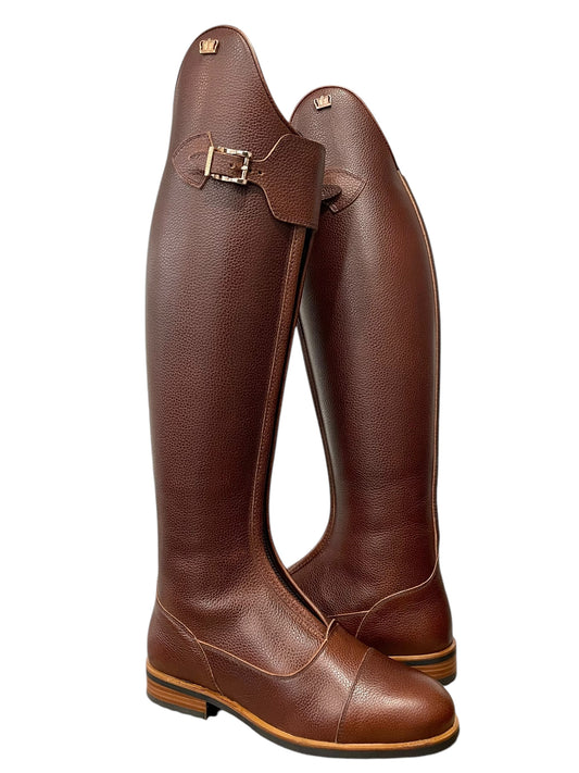Kingsley WINTER London 01 (Paxson Chestnut)