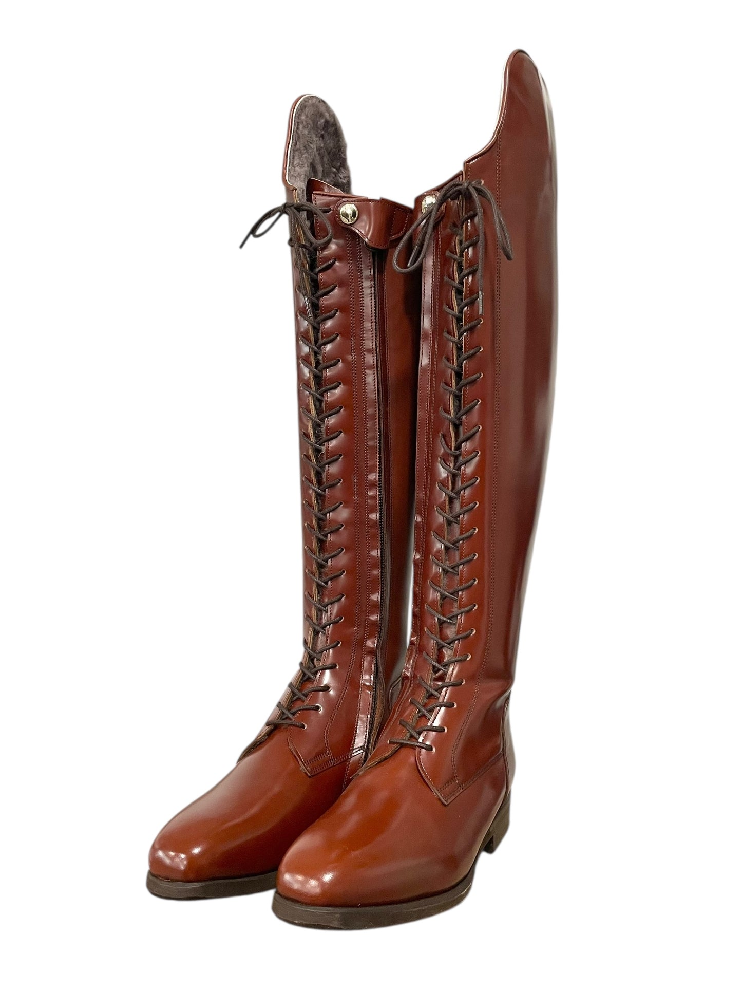 Celeris Bia (Polished Chestnut)