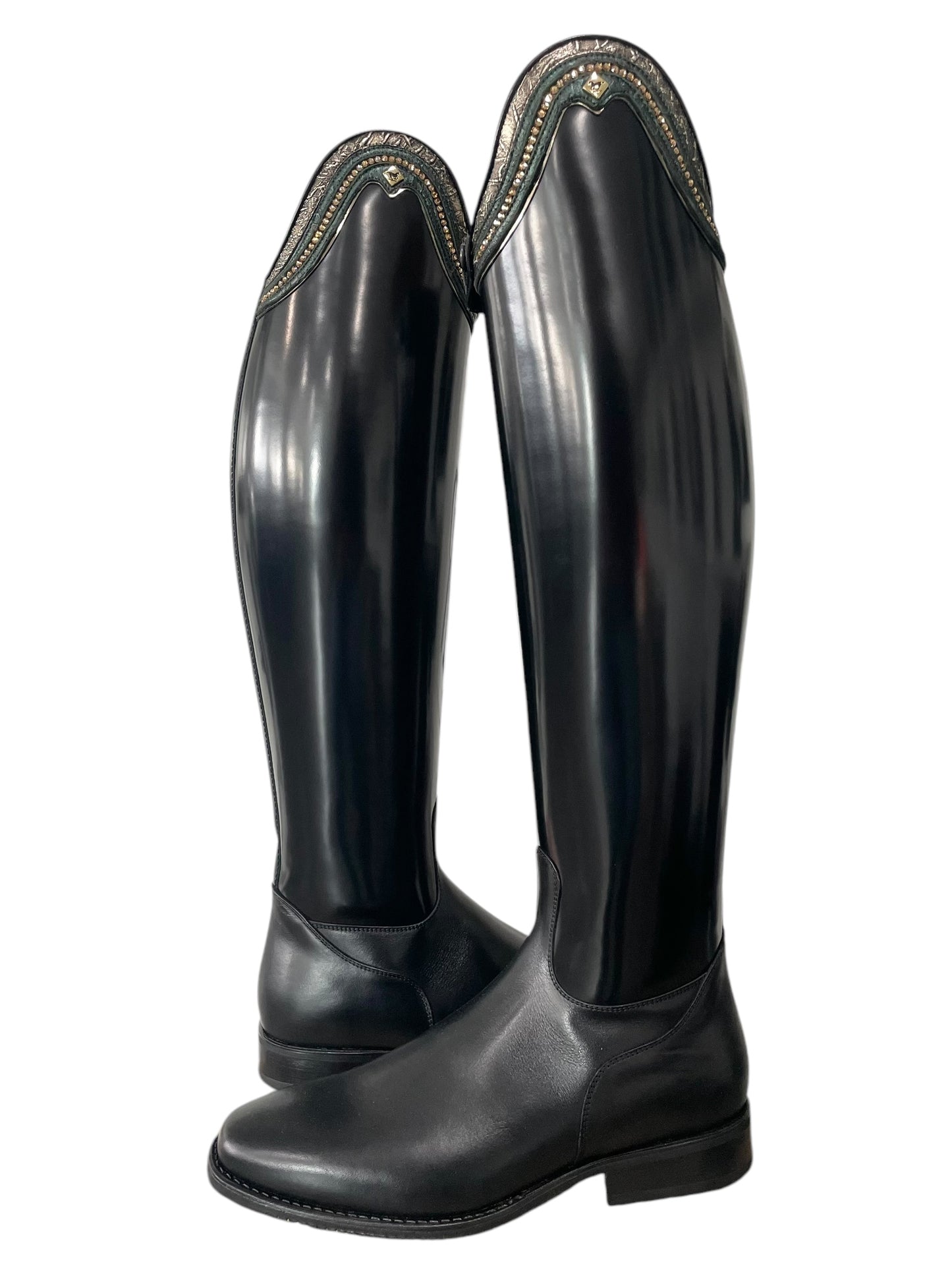 TDR's Laurie C (DeNiro Raffaello)