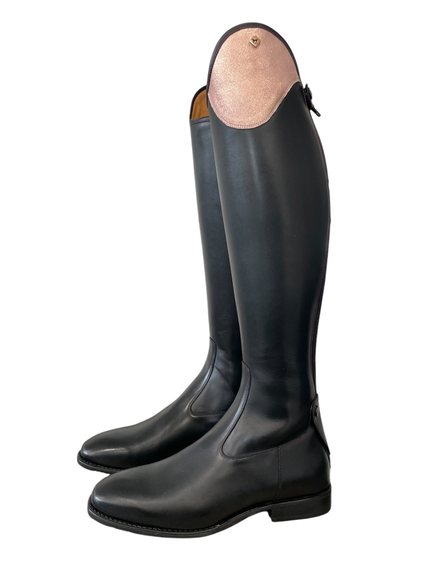 TDR's Hannah K (DeNiro Salento)