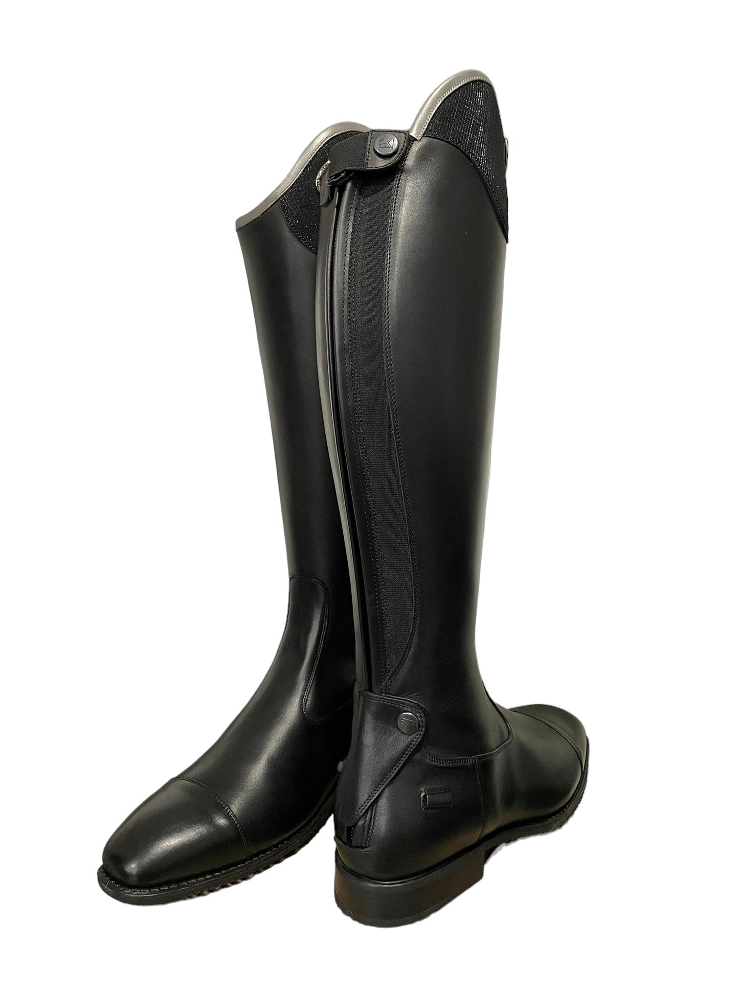 TDR's Patricia A (DeNiro Salento)