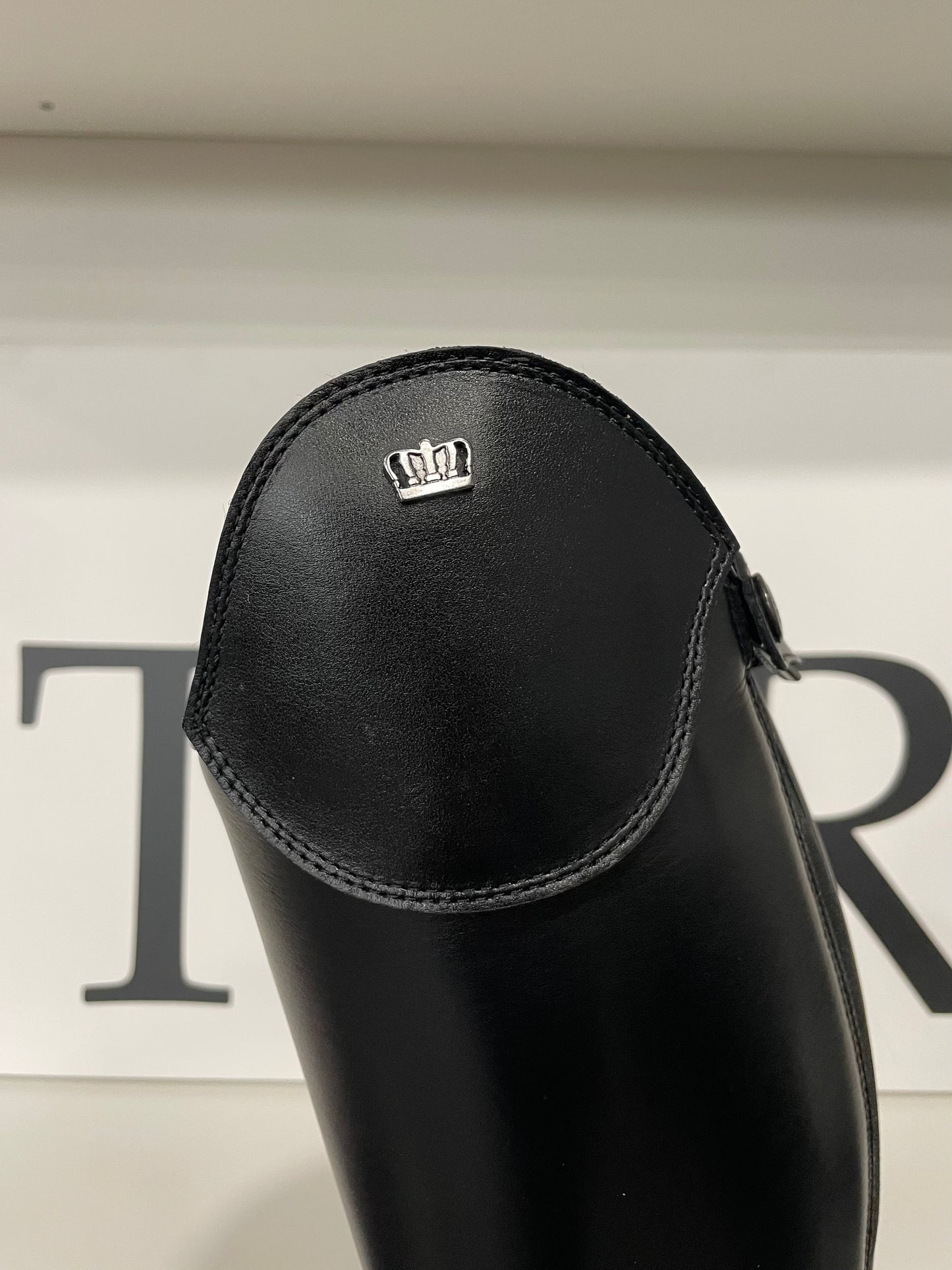 Kingsley Aspen 01 Special with REMOVABLE TOP (Aspen Black)