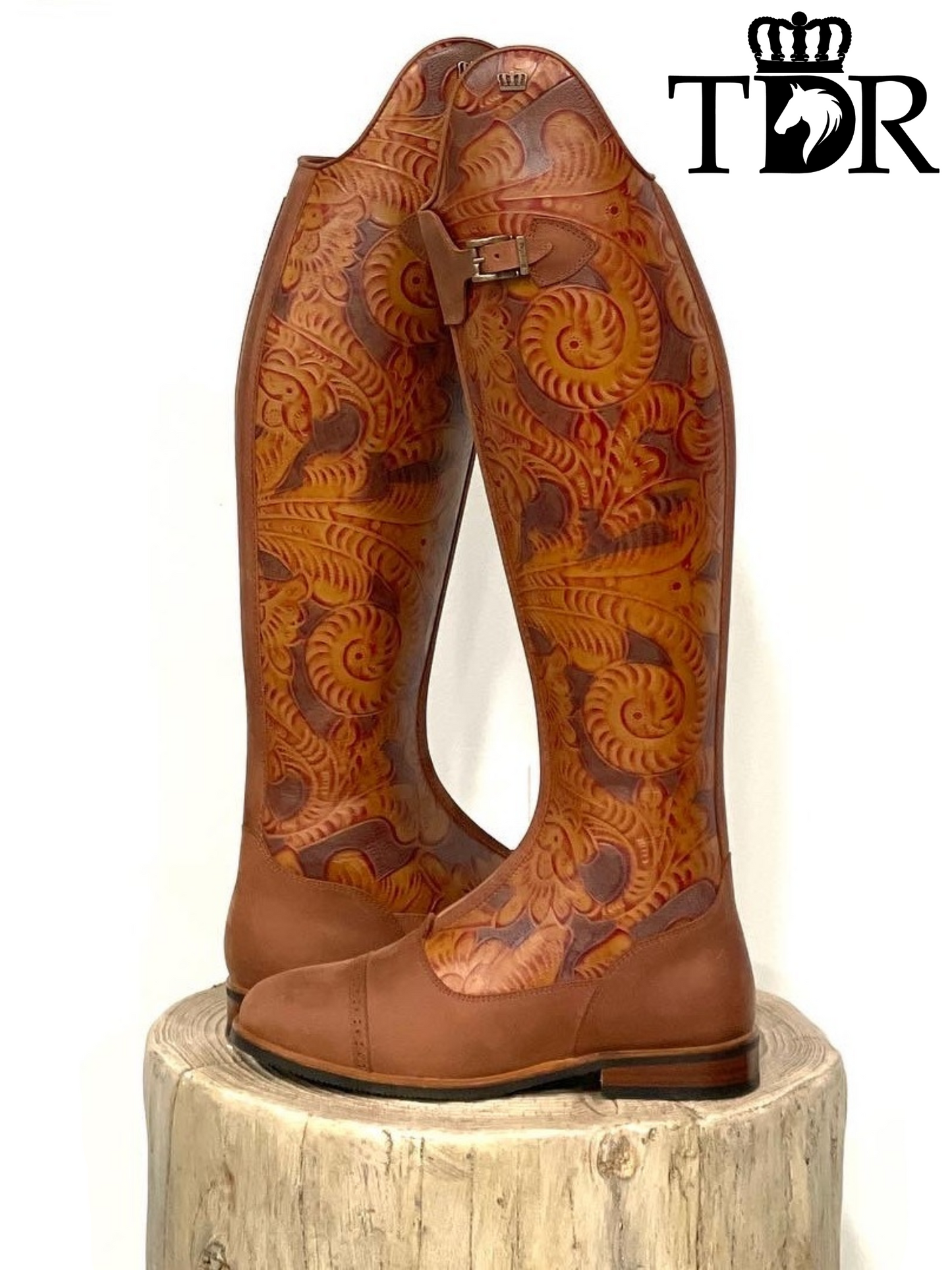 Kingsley WINTER London 01 Boot (Engraved Chestnut)