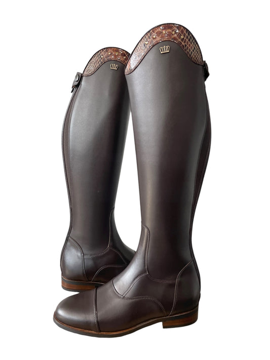 TDR's Elizabeth Sp. (Kingsley Aspen 01)