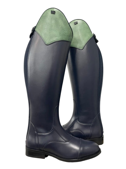 TDR's Gwen D (Kingsley Aspen 01)