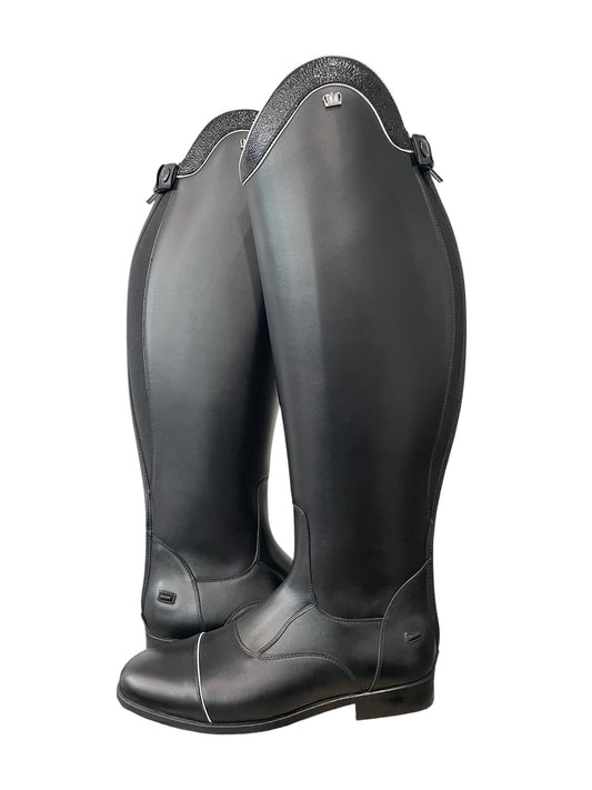 TDR's Kate M (Kingsley Aspen 01)