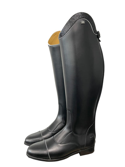 TDR's Kate M (Kingsley Aspen 01)
