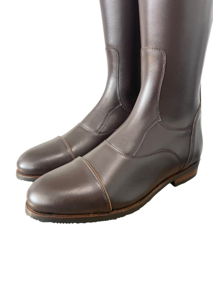 TDR's Laura P (Kingsley Aspen 01)