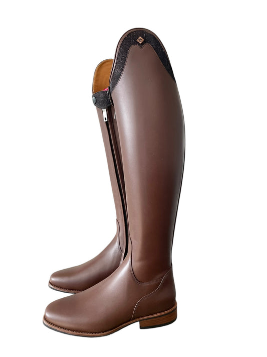 TDR's Bridget B 4.0 (DeNiro Bellini)