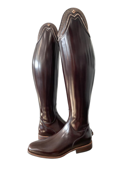 TDR's Jacqui L 5.0 (DeNiro Bellini)