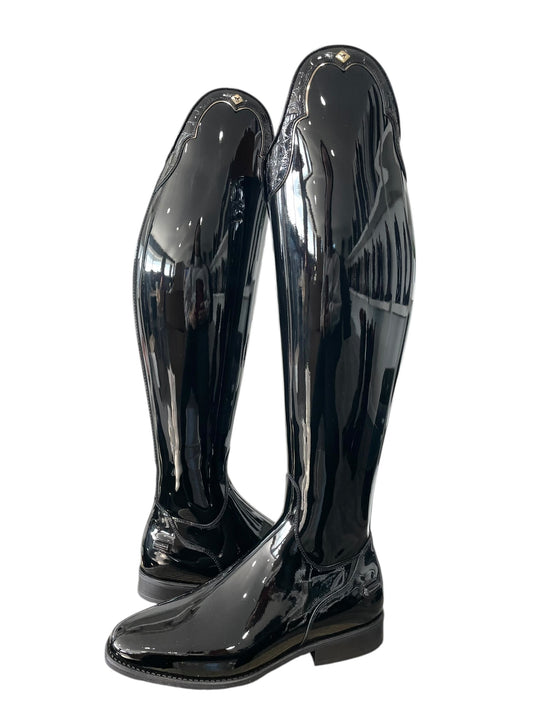 TDR's Kristen C (DeNiro Bellini)