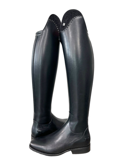 TDR's Maya D (DeNiro Bellini)