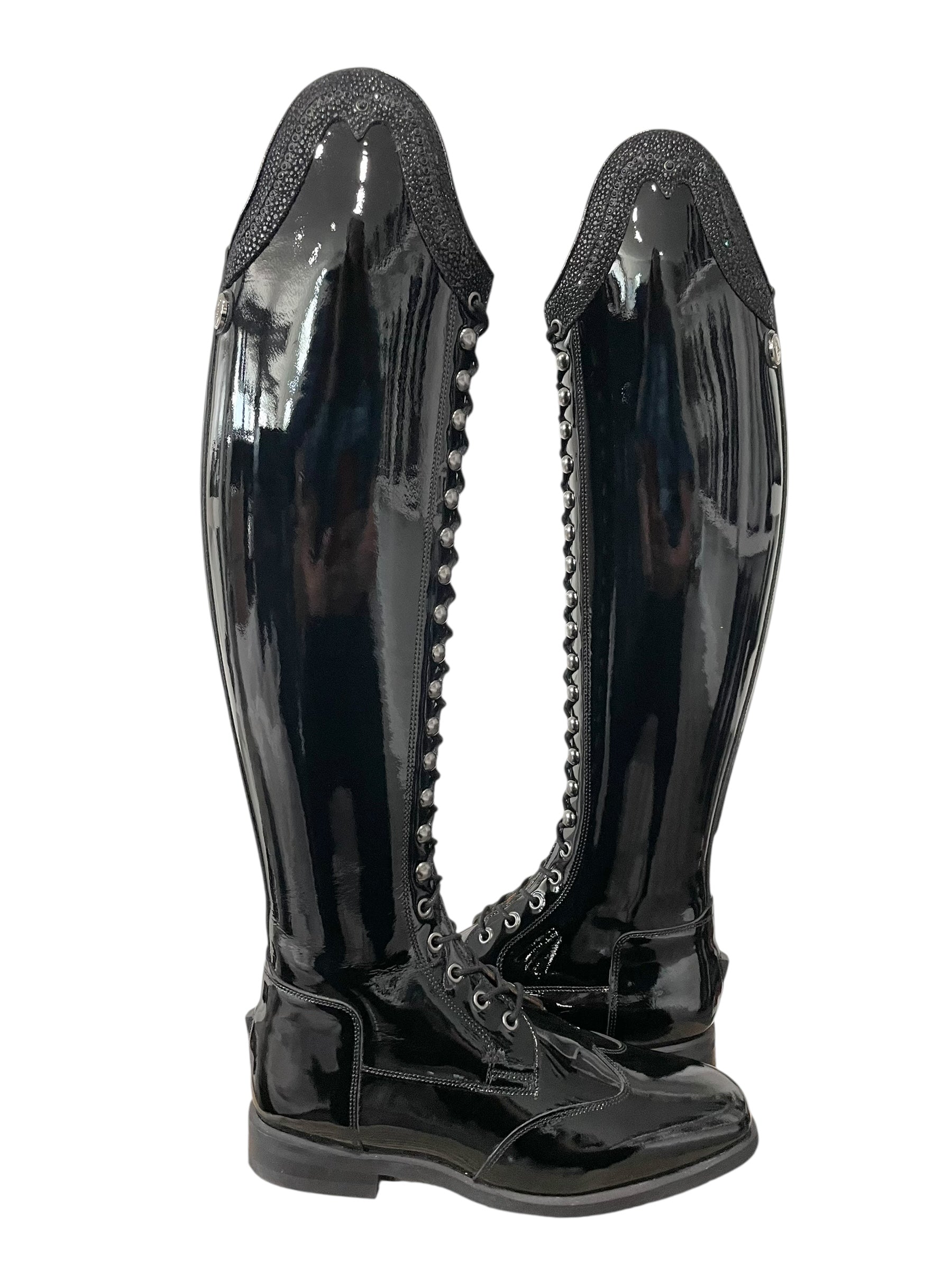 Celeris Bia (Black Patent) – The Distinguished Rider