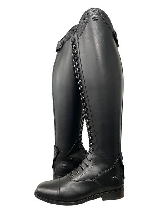 TDR's Carrie H 2.0 (Kingsley Boston)
