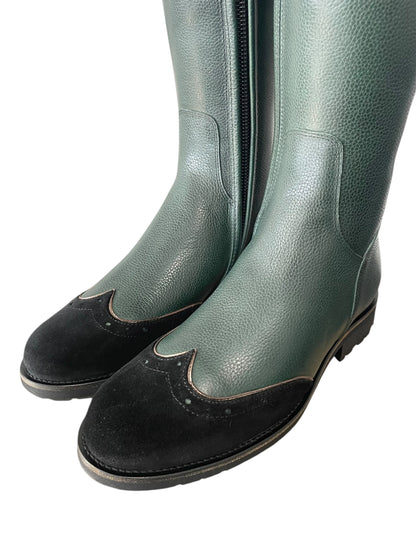 TDR's Azlan (Kingsley Capri)