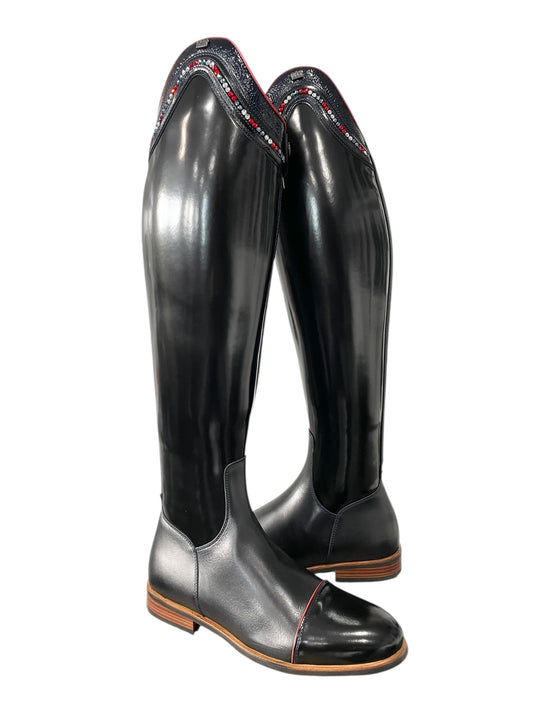 TDR's Lehua (Kingsley Capri)