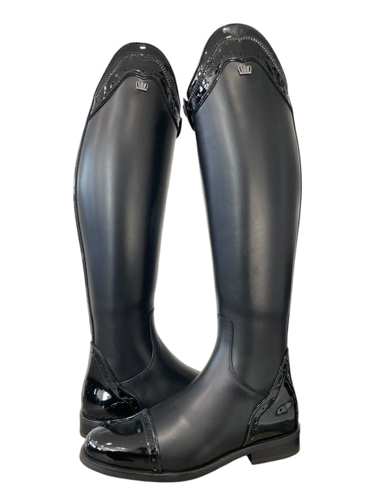 TDR's Marsha S 2.0 (Kingsley Capri)