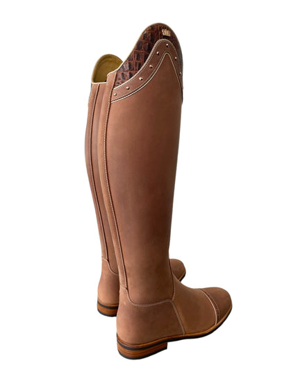 TDR's Megan M 3.0 (Kingsley Capri)