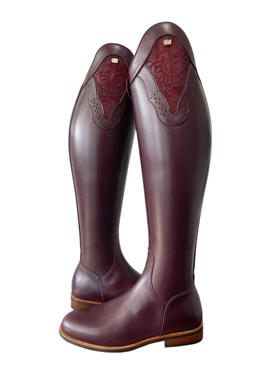 TDR's Michele C (Kingsley Capri)