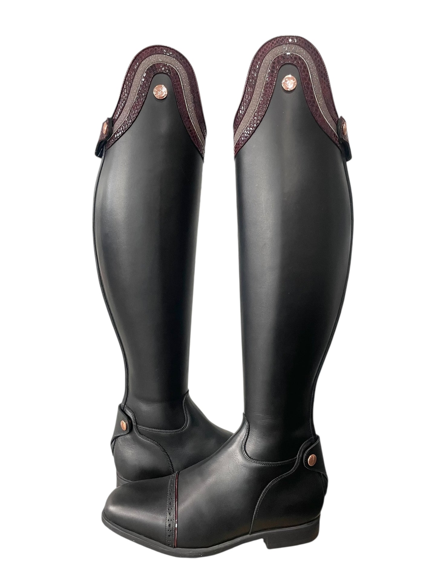 TDR's Megan Bus. (Celeris Diogo)