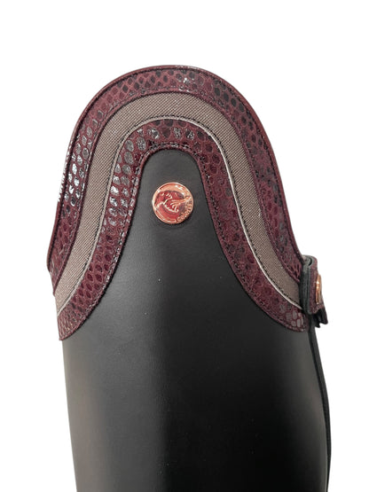 TDR's Megan Bus. (Celeris Diogo)