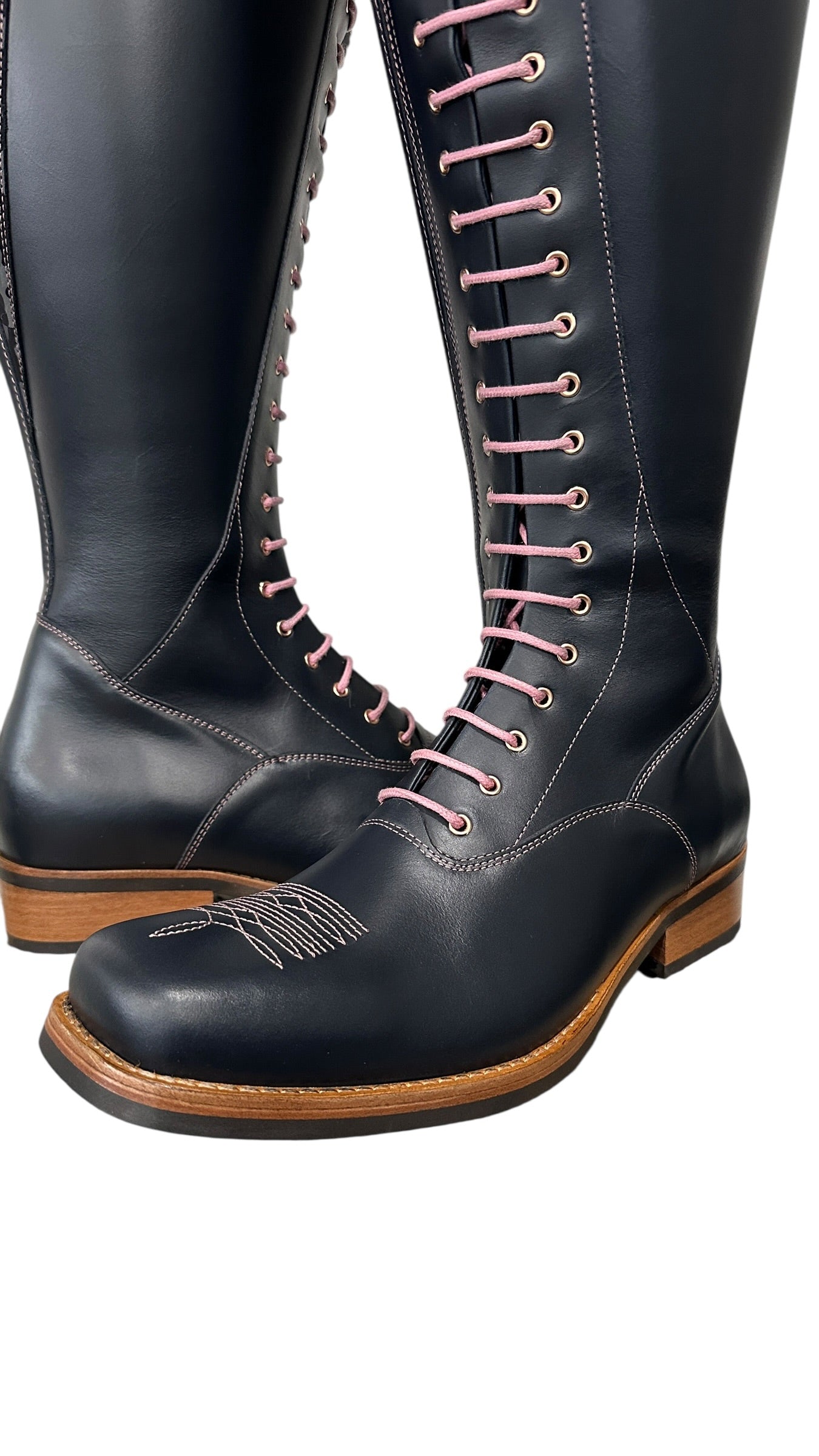 TDR's Liz L 2.0 (Kingsley Orlando w/ Denver Sole)