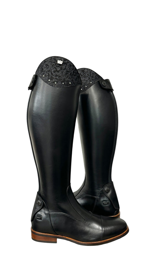 TDR's Beth K (Kingsley Montreal 03)