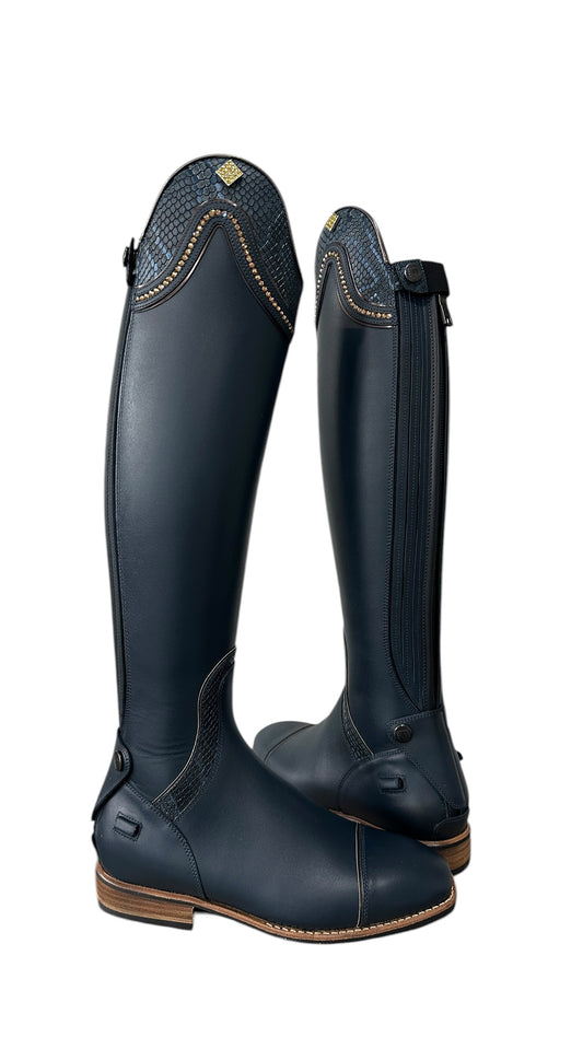 TDR's Kathi 6.0 (DeNiro Achille)