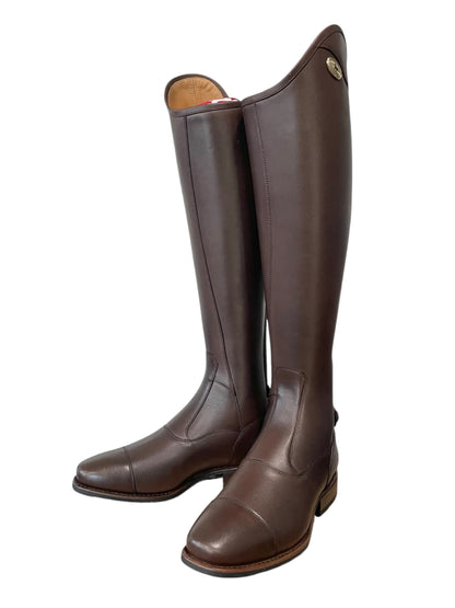 TDR's Meaghan D 6.0 (DeNiro Levante 01)