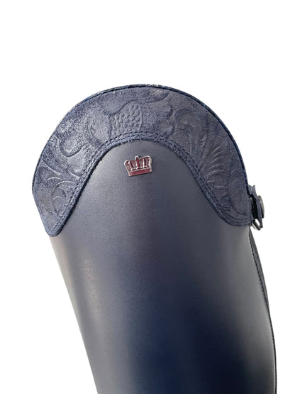 TDR's Alex S (Kingsley Maris)