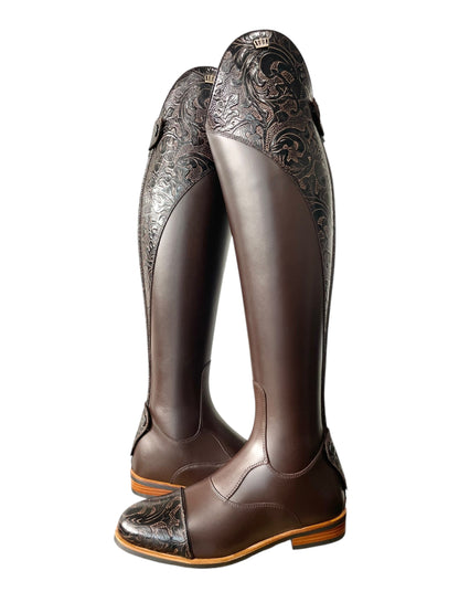 TDR's Laurie W 2.0 (Kingsley Olbia 01)