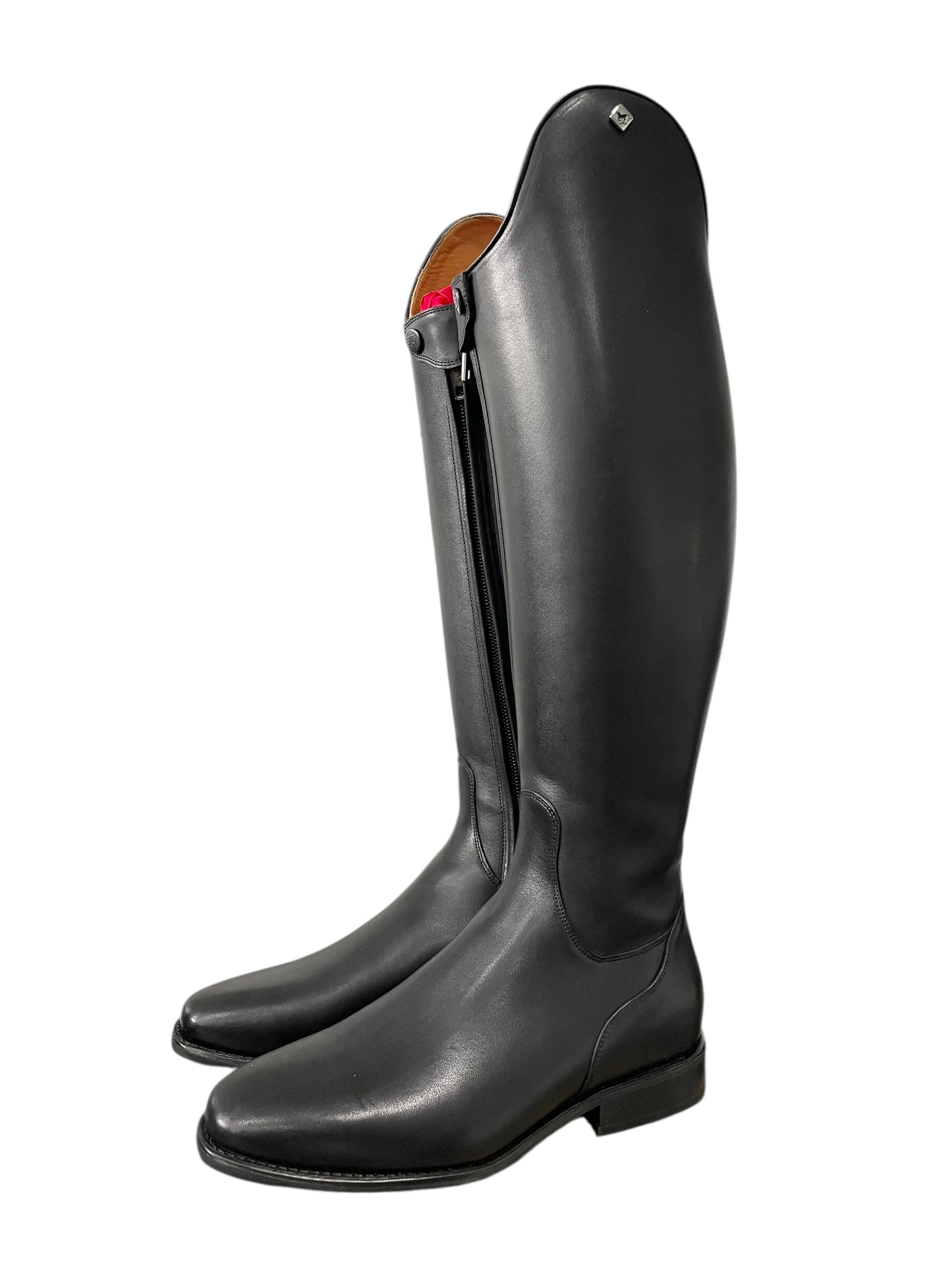 DeNiro Bellini (39/C/M)