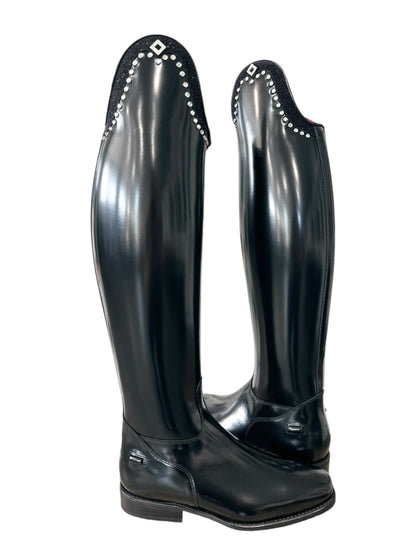 TDR's Joanne Pe. (DeNiro Raffaello)