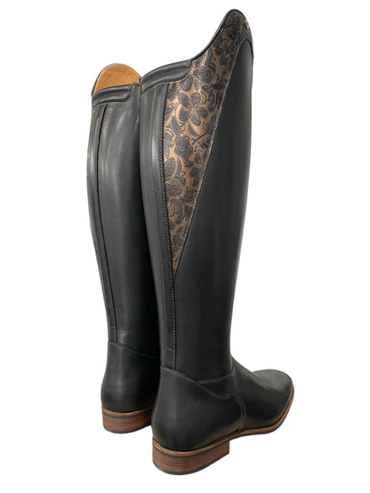 TDR's Julie W (DeNiro Raffaello)