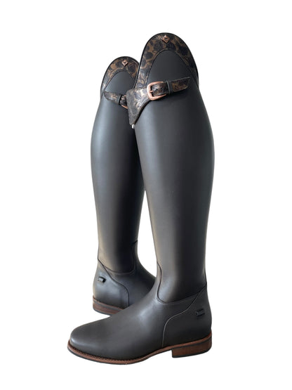 TDR's KC (DeNiro Raffaello with Vasari Strap)