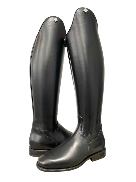 TDR's Terri (DeNiro Raffaello)