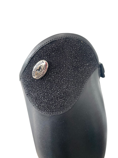 TDR's Rebecca L (DeNiro Salento 01)